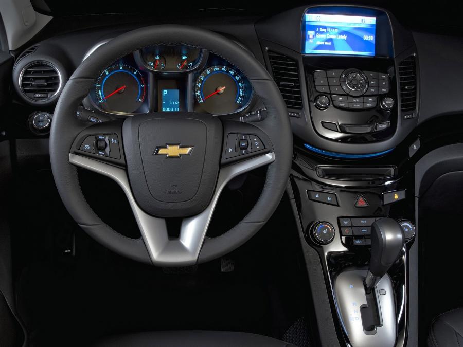  Chevrolet Orlando 2010 года  (фото 20 из 41)